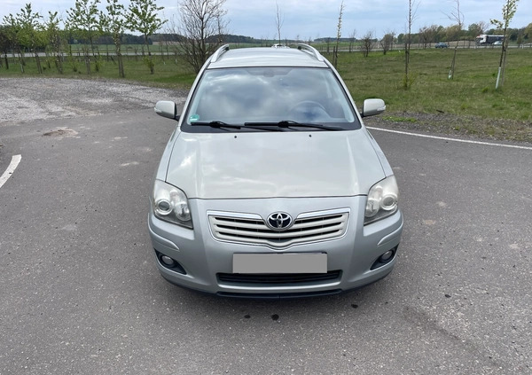 Toyota Avensis cena 19900 przebieg: 208000, rok produkcji 2008 z Nidzica małe 352